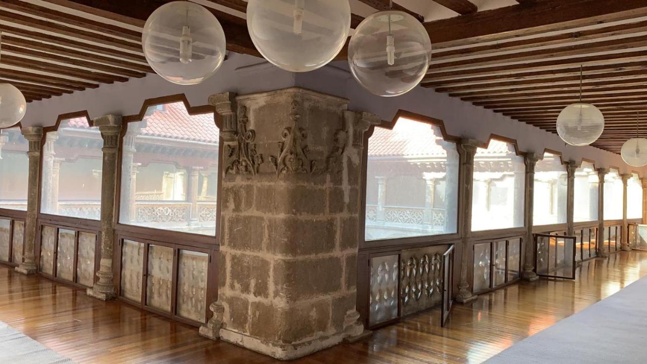 Claustro Las Francesas Siglo XV Valladolid Exterior photo